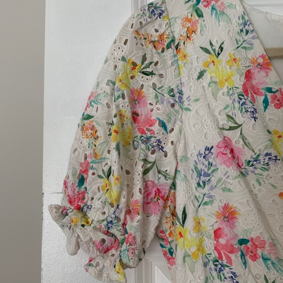 Yumi Kim Floral Lace Dress - Picture 4 of 7